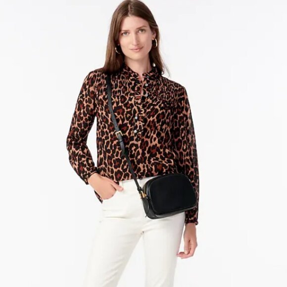 NEW J.Crew Smocked Popover Top in Leopard Crinkle - Picture 1 of 9